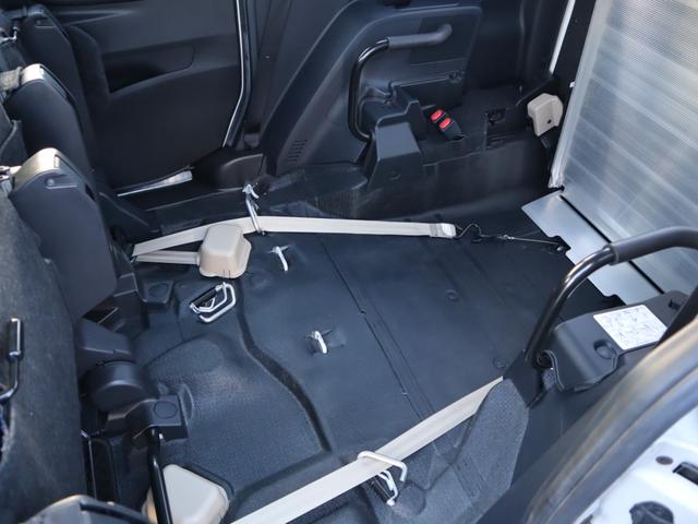 シエンタ Ｇ　車いすスロープ車　タイプ１　左右電動スライドドア、ナビ・テレビ（フルセグ）・パノラミックビューモニター、ＥＴＣ、ドラレコ（前後）、シートヒーター（フロント席左右）、ステアリングヒーター（12枚目）