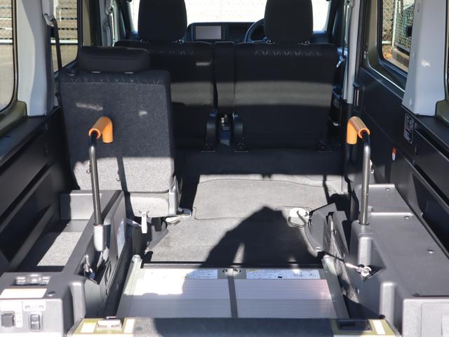 アトレー 　車いすスロープ車　左右電動スライドドア（ウェルカムオープン機能）、ナビ・テレビ（フルセグ）・バックカメラ、ソナー（前後）、ドラレコ（前後）、リヤヒーター、ＥＴＣ、ＬＥＤライト、車いす用ウィンチリモコン（3枚目）