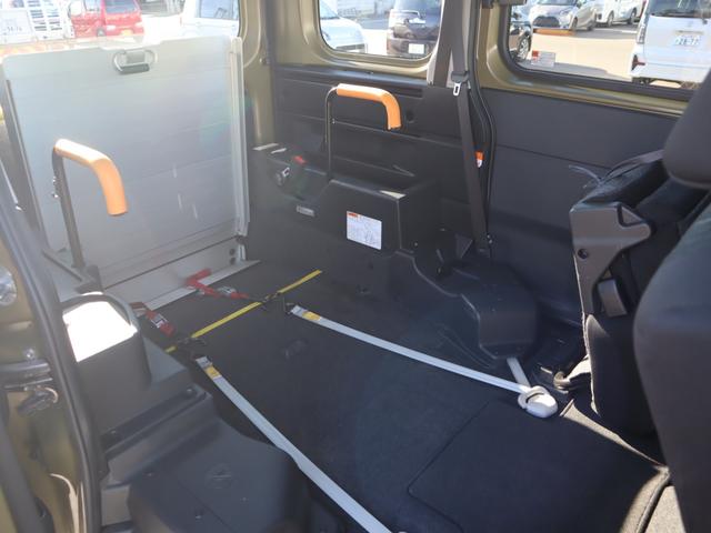 アトレー 　車いすスロープ車　左右電動スライドドア（ウェルカムオープン機能）、ナビ・テレビ（フルセグ）・バックカメラ、ソナー（前後）、ドラレコ（前後）、リヤヒーター、ＥＴＣ、ＬＥＤライト、車いす用ウィンチリモコン（13枚目）