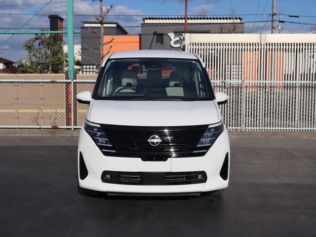 �����ԗ���U�O��W�����I�e�n�̂��q�l�̐��������f�ځB���C�u�J�����ɂ�鐶���p�̃f���ŏڂ����ԗ����������������܂��B�����S���������B