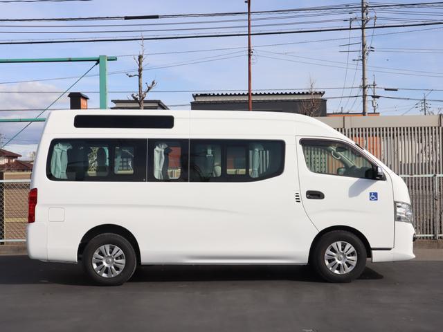 �����ԗ���U�O��W�����I�e�n�̂��q�l�̐��������f�ځB���C�u�J�����ɂ�鐶���p�̃f���ŏڂ����ԗ����������������܂��B�����S���������B