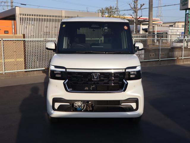 Ｎ－ＢＯＸカスタム カスタム　車いすスロープ車　左右電動スライドドア、ナビ・テレビ（フルセグ）・バックカメラ、ソナー、オートエアコン、シートヒーター、ドライブレコーダー（前後）、ＬＥＤライト、アルミホイール、ウインチ用リモコン、車いすの方用手すり（37枚目）