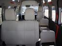 ＮＶ３５０キャラバンバン 車いすリフト車　車いす２台仕様　キーレス、衝突被害軽減ブレーキ、ナビ・テレビ（フルセグ）、アラウンドビューモニター（ルームミラー内）、リヤクーラー、リヤヒーター、ドラレコ、特殊車いす固定ベルト、スタッドレスタイヤ（中古）（6枚目）