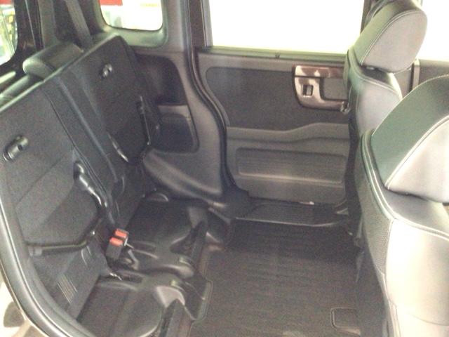 N-BOXカスタム G・Lターボホンダセンシング LED・フルセグ・メモリナビ・バックカメラ・純正AW・両側電動ドア・ETC 両側PWスライドドア Bモニタ Iストップ セキュリティー USB接続 クルーズコントロール ナビTV キーレスエントリー(14枚目)