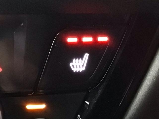 ヴェゼル ｅ：ＨＥＶＺ　ＬＥＤ・フルセグ・メモリナビ・バックカメラ・純正ＡＷ・ホンダＣＯＮＮＥＣＴ　衝突回避支援ブレーキ機能　１オナ　スマキ　Ｐトランク　フルオートエアコン　エアバッグ　両席エアバック　Ｒカメ　ＬＥＤランプ（11枚目）