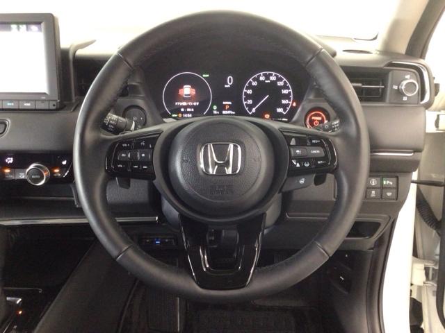 ヴェゼル ｅ：ＨＥＶＺ　ＬＥＤ・フルセグ・メモリナビ・バックカメラ・純正ＡＷ・ホンダＣＯＮＮＥＣＴ　衝突回避支援ブレーキ機能　１オナ　スマキ　Ｐトランク　フルオートエアコン　エアバッグ　両席エアバック　Ｒカメ　ＬＥＤランプ（17枚目）