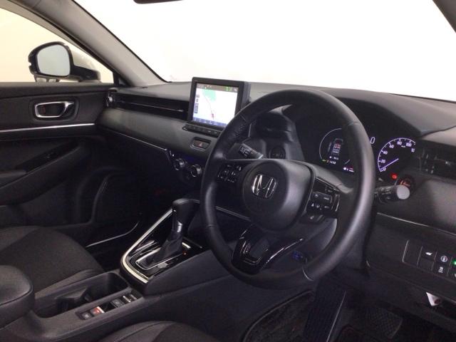 ヴェゼル ｅ：ＨＥＶＺ　ＬＥＤ・フルセグ・メモリナビ・バックカメラ・純正ＡＷ・ホンダＣＯＮＮＥＣＴ　衝突回避支援ブレーキ機能　１オナ　スマキ　Ｐトランク　フルオートエアコン　エアバッグ　両席エアバック　Ｒカメ　ＬＥＤランプ（31枚目）