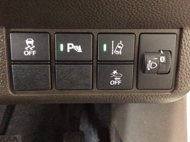 Ｎ－ＷＧＮ Ｌホンダセンシング　ＬＥＤ・メモリナビ・ＣＤ・バックカメラ・シートヒーター・スマートキー・ＥＴＣ　ＥＴＣ装備　Ｂモニタ　誤発進抑制　１オナ　オートライト　横滑り防止機能　ＵＳＢポート　パーキングセンサー　キーフリー（12枚目）