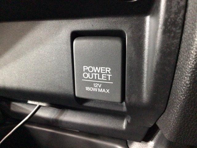 フィットハイブリッド Ｆパッケージ　スマートキー・ワンセグ・メモリナビ・ＤＶＤ・横滑り防止措置・ＥＣＯＮスイッチ（16枚目）