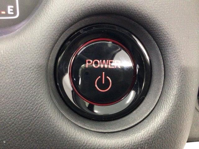 フィット e:HEVホーム デモカーUP・LED・フルセグ・メモリナビ・ホンダCONNECT・ETC 前後誤発進抑制機能 クリソナ 助手席エアバッグ 運転席エアバッグ 1オナ アイドリングストップ LEDライト USB接続(23枚目)