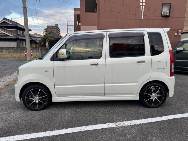 ワゴンＲ ＦＸ－Ｓリミテッド　キーレス　エアロ　アルミ　電動格納ミラー　タイミングチェーン　ＣＤ　下取車（5枚目）