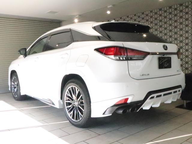 RX300 Fスポーツ TRDエアロ(F・S・R) TRDマフラー パノラマサンルーフ フレアレッド本革エアーシート パノラミックビュモニター 三眼LEDヘッドライト ブラインドスポットモニター クリアランスソナー(2枚目)