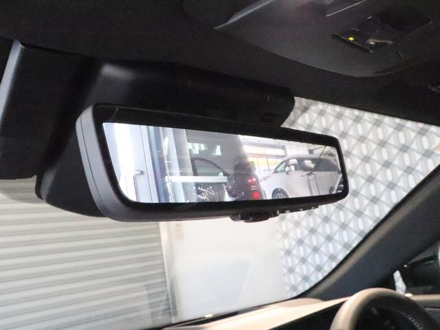 クラウンスポーツ Ｚ　パノラマルーフ　サンドブラウン本革シート　デジタルインナーミラー　パノラミックビューモニター　ハンズフリーパワーバックドア　トヨタチームメイト　ヘッドアップディスプレイ　純正前後ドラレコ　置くだけ充電（33枚目）