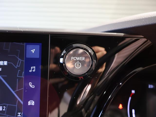 ＲＸ ＲＸ５００ｈ　Ｆスポーツパフォーマンス　パノラマサンルーフ　フレアレッド半革シート　デジタルインナーミラー　アドバンスドパーク　ヘッドアップディスプレイ　輻射ヒーター　オレンジキャリパー　おくだけ充電　純正前後ドラレコ　パワーバックドア（26枚目）
