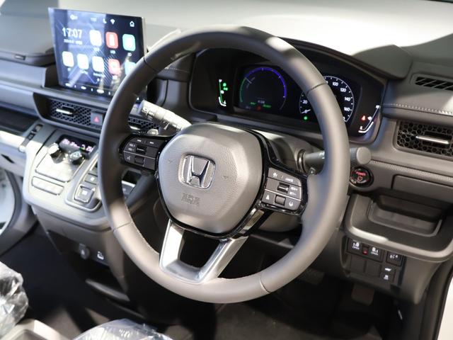 ステップワゴン ｅ：ＨＥＶスパーダ　登録済未使用車　１０型ディスプレイ　フルセグＴＶ　ブルートュース　ＨＤＭＩ　バックモニター　両側パワースライドドア　パワーバックドア　ＬＥＤヘッドライト　ブラインドスポットモニター　ハーフレザーシート（16枚目）