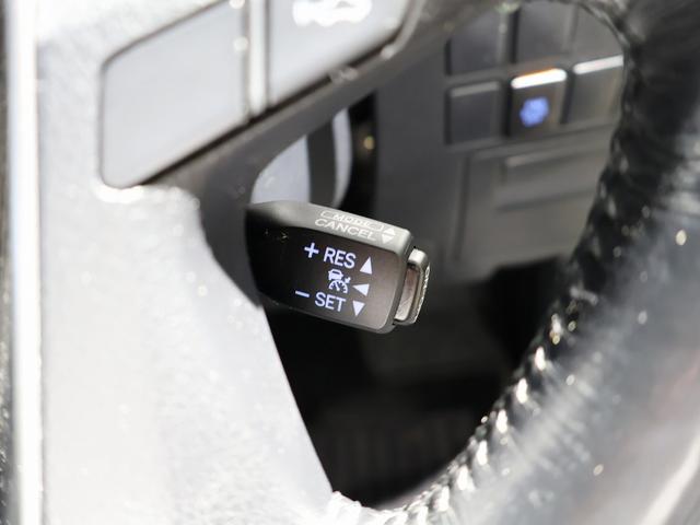 アルファード ２．５Ｓ　Ａパッケージ　タイプブラック　ツインムーンルーフ　モデリスタエアロ＆マフラー　純正１０型ＳＤナビＴＶ　１２．８型後席モニター　両側パワースライドドア　パワーバックドア　黒革調シートカバー　助手席スーパーロングスライドシート　ＥＴＣ（22枚目）