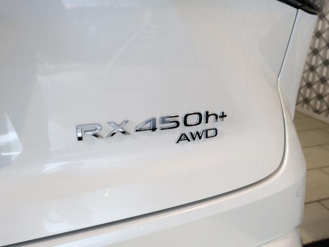 ＲＸ ＲＸ４５０ｈ＋　バージョンＬ　充電ケーブル　パノラマサンルーフ　モデリスタエアロ　ダークセピア半革エアーシート　パノラミックビューモニター　デジタルインナーミラー　パワーバックドア　後席電動リクライニング　輻射ヒーター　寒冷地仕様（54枚目）