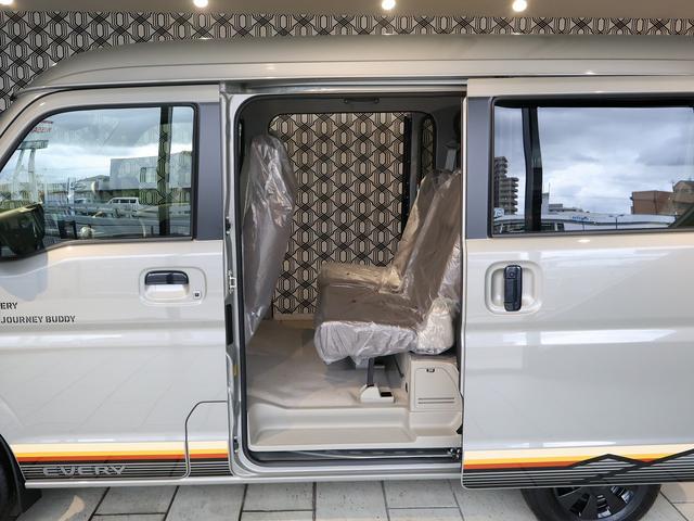エブリイ Ｊリミテッド　ターボ　届出済未使用車　１０型ディスプレイオーディオ　ブルートュース　ＨＤＭＩ　バックモニター　両側パワースライドドア　専用ＬＥＤヘッドライト　シートヒーター　専用フロント＆リアバンパー　特別仕様車（27枚目）