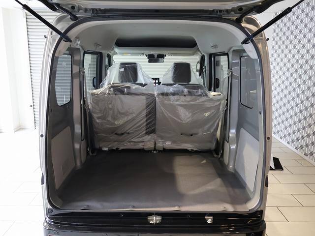エブリイ Ｊリミテッド　ターボ　届出済未使用車　１０型ディスプレイオーディオ　ブルートュース　ＨＤＭＩ　バックモニター　両側パワースライドドア　専用ＬＥＤヘッドライト　シートヒーター　専用フロント＆リアバンパー　特別仕様車（30枚目）