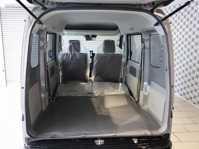 エブリイ Ｊリミテッド　ターボ　届出済未使用車　１０型ディスプレイオーディオ　ブルートュース　ＨＤＭＩ　バックモニター　両側パワースライドドア　専用ＬＥＤヘッドライト　シートヒーター　専用フロント＆リアバンパー　特別仕様車（31枚目）