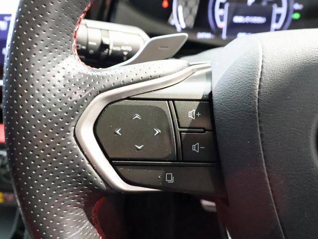 NX NX350h Fスポーツ マークレビンソンサウンド パノラマサンルーフ デジタルインナーミラー 赤/黒本革エアシート アドバンスドパーク オレンジキャリパー パワーバックドア 後席電動リクライニング おくだけ充電 寒冷地仕様(19枚目)