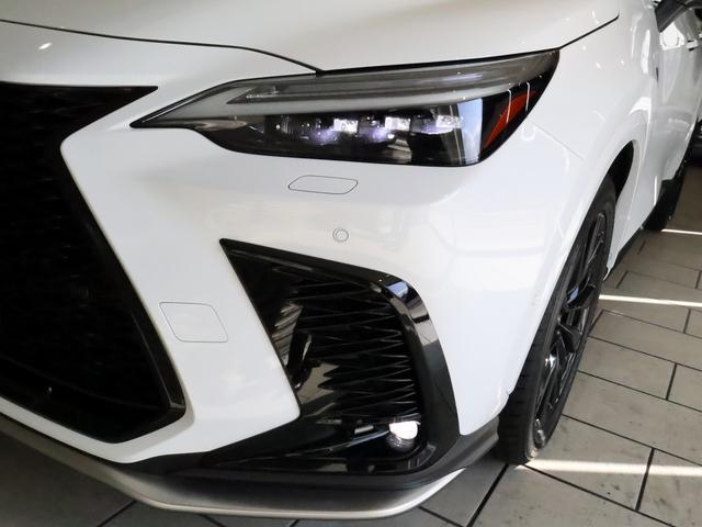 NX NX350h Fスポーツ マークレビンソンサウンド パノラマサンルーフ デジタルインナーミラー 赤/黒本革エアシート アドバンスドパーク オレンジキャリパー パワーバックドア 後席電動リクライニング おくだけ充電 寒冷地仕様(33枚目)