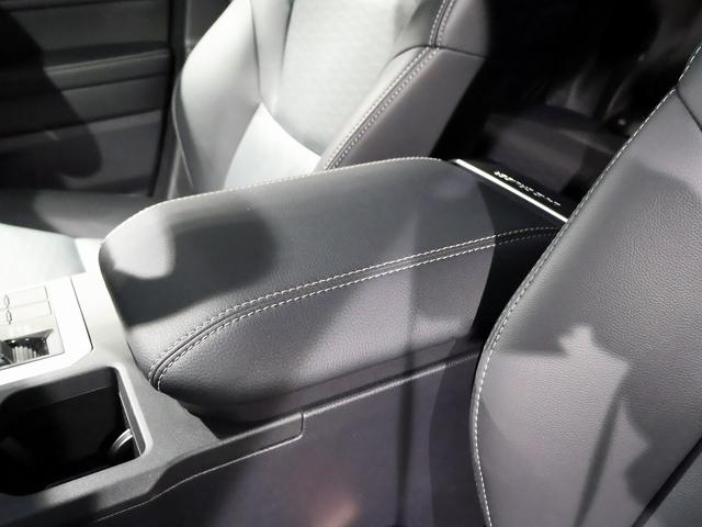 ランドクルーザー250 VX サンルーフ 黒本革シート モデリスタ20インチアルミ プレミアムサウンド デジタルインナーミラー 三眼LEDヘッドライト パワーバックドア パノラミックビュモニター 純正前後ドラレコ 7人乗り 寒冷地(23枚目)