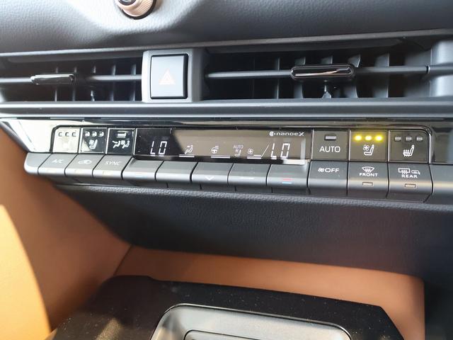 クラウンエステート Ｚ　登録済未使用車　パノラマルーフ　モデリスタエアロ　ブラウン本革シート　デジタルインナーミラー　パワーバックドア　ブラインドスポットモニター　ＬＥＤヘッドライト　ヘッドアップディスプレイ　純正アルミ（16枚目）