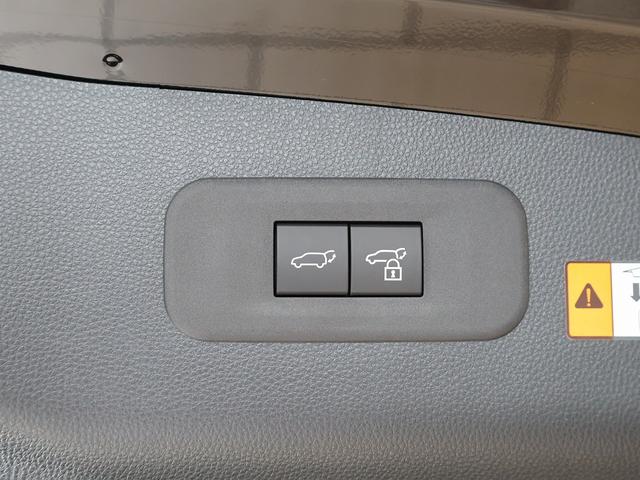 クラウンエステート Ｚ　登録済未使用車　パノラマルーフ　モデリスタエアロ　ブラウン本革シート　デジタルインナーミラー　パワーバックドア　ブラインドスポットモニター　ＬＥＤヘッドライト　ヘッドアップディスプレイ　純正アルミ（45枚目）