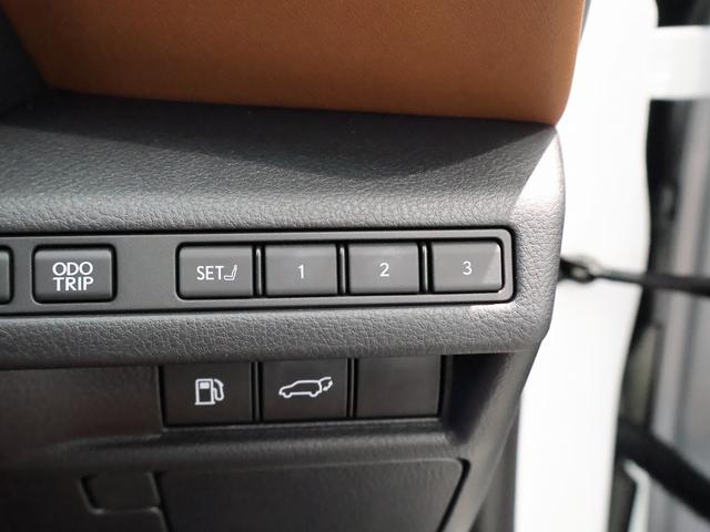 ＬＢＸ リラックス　サドルタン本革シート　アドバンスドドライブ　パノラミックビューモニター　ＬＥＤヘッドライト　パワーバックドア　ブラインドスポットモニター　クリアランスソナー　純正前後ドラレコ　ワンオーナー　禁煙車（16枚目）