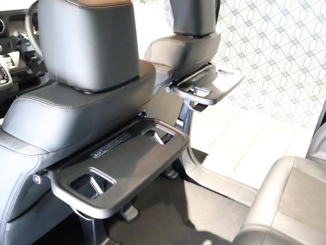 Ｎ－ＢＯＸカスタム ターボ　届出済未使用車　純正９型ナビＴＶ　ブルートゥース　バックモニター　両側パワースライドドア　ＬＥＤヘッドライト　フォグランプ　衝突軽減ブレーキ　ハーフレザーシート　シートヒーター　パドルシフト（21枚目）