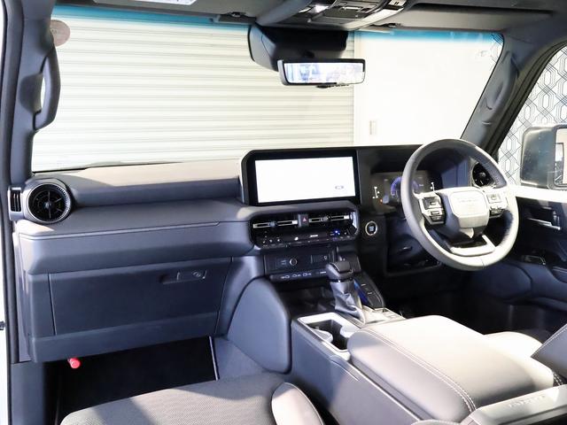 ランドクルーザー250 VX モデリスタパッケージ モデリスタ20インチアルミ フェンダーガーニッシュ 丸目LEDヘッドライト サンルーフ ルーフレール デジタルインナーミラー 12.3型ナビTV パノラミックビュモニター 4WD(3枚目)