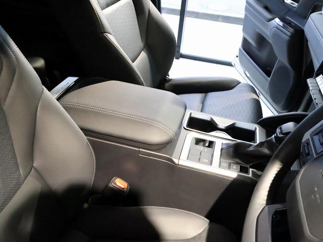 ランドクルーザー250 VX モデリスタパッケージ モデリスタ20インチアルミ フェンダーガーニッシュ 丸目LEDヘッドライト サンルーフ ルーフレール デジタルインナーミラー 12.3型ナビTV パノラミックビュモニター 4WD(37枚目)