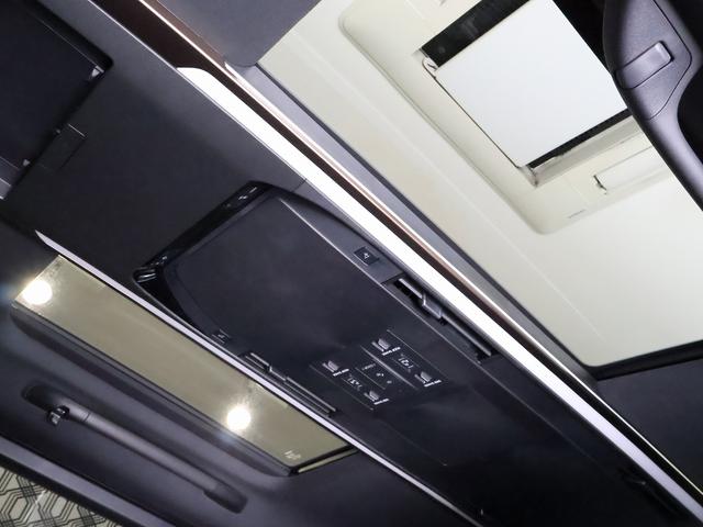 ヴェルファイアハイブリッド Z プレミア モデリスタエアロ&マフラー ユニバーサルステップ 13.2型有機EL後席モニター ムーンルーフ デジタルインナーミラー 黒革シート 14型ナビTV トヨタチームメイト パワーバックドア おくだけ充電(7枚目)