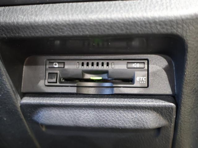 エスクァイア Gi プレミアムパッケージ ブラックテーラード アルパイン11型SDナビTV アルパイン10.1型後席フリップダウンモニター バックモニター ハーフレザーシート LEDヘッドライト 両側パワースライドドア ウッドコンビハンドル 特別仕様車 純正AW(15枚目)