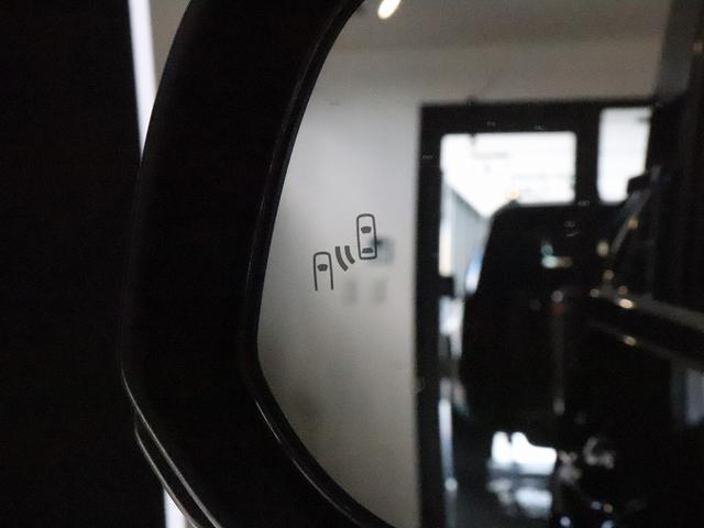 ヴェルファイアハイブリッド Ｚ　プレミア　ムーンルーフ　ブラウン本革エアシート　１４型ナビＴＶ　１３．２型後席モニター　パノラミックビュモニター　デジタルインナーミラー　ブラインドスポットモニター　パワーバックドア　ヘッドアップディスプレイ（53枚目）