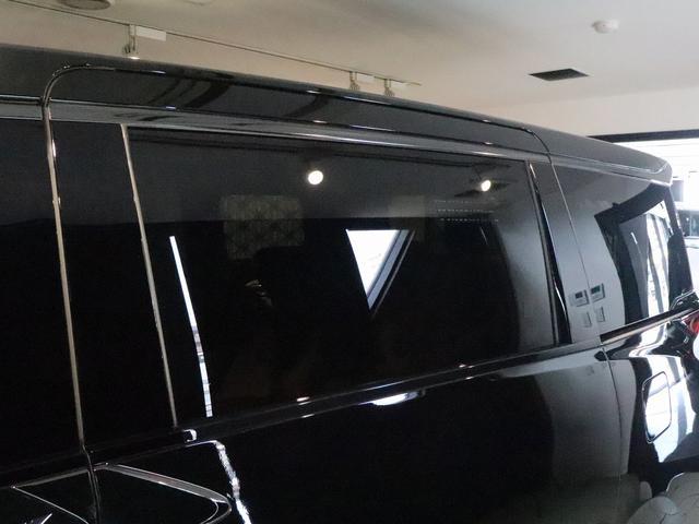 ヴェルファイアハイブリッド Ｚ　プレミア　ムーンルーフ　ブラウン本革エアシート　１４型ナビＴＶ　１３．２型後席モニター　パノラミックビュモニター　デジタルインナーミラー　ブラインドスポットモニター　パワーバックドア　ヘッドアップディスプレイ（54枚目）