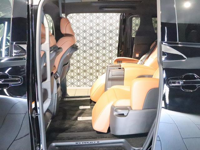 ヴェルファイアハイブリッド Ｚ　プレミア　ムーンルーフ　ブラウン本革エアシート　１４型ナビＴＶ　１３．２型後席モニター　パノラミックビュモニター　デジタルインナーミラー　ブラインドスポットモニター　パワーバックドア　ヘッドアップディスプレイ（55枚目）