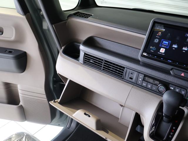 Ｎ－ＢＯＸジョイ ベースグレード　ツートンカラー仕様　８型ＳＤナビＴＶ　ブルートゥース　ＨＤＭＩ対応　バックモニター　両側パワースライドドア　ＬＥＤヘッドライト　専用シート　シートヒーター　ホンダセンシング　フロアーマット付き（10枚目）