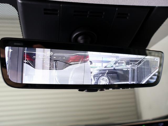 プリウス Ｚ　デジタルインナーミラー　パワーバックドア　ブラインドスポットモニター　純正１２．３型ナビＴＶ　パノラミックビュモニター　ブラックレザーエアーシート　ＬＥＤヘッドライト　ステアリングヒーター　純正アルミ（4枚目）