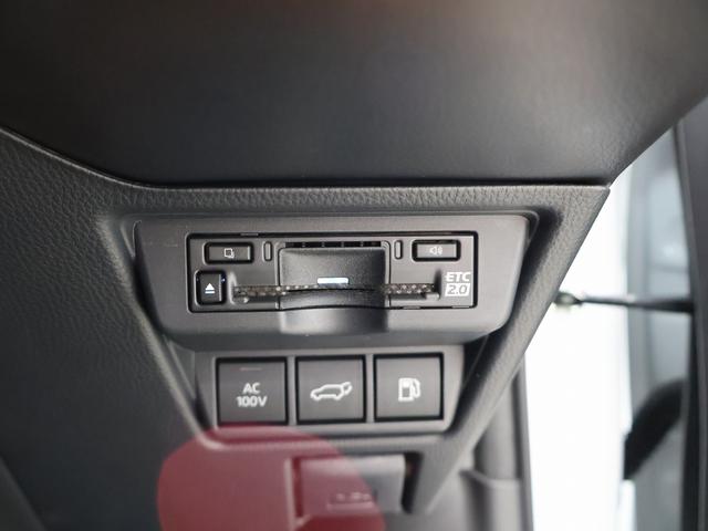 プリウス Ｚ　デジタルインナーミラー　パワーバックドア　ブラインドスポットモニター　純正１２．３型ナビＴＶ　パノラミックビュモニター　ブラックレザーエアーシート　ＬＥＤヘッドライト　ステアリングヒーター　純正アルミ（19枚目）