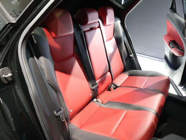 NX NX350h Fスポーツ マークレビンソンサウンド パノラマサンルーフ デジタルインナーミラー 赤/黒本革エアシート オレンジキャリパー パワーバックドア 後席電動リクライニング 後席シートヒーター おくだけ充電 純正ドラレコ(32枚目)