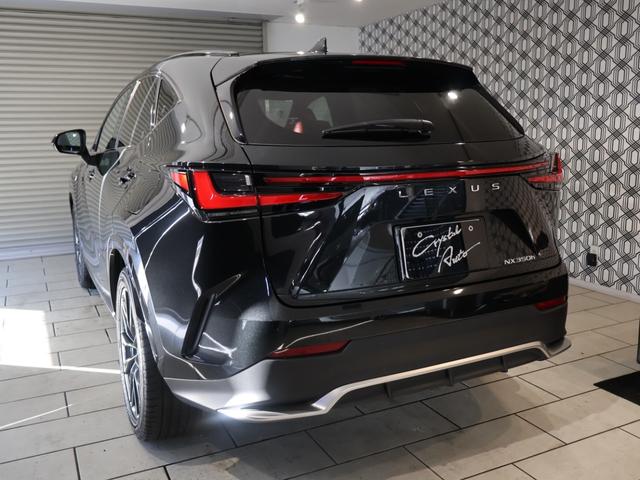 NX NX350h Fスポーツ マークレビンソンサウンド パノラマサンルーフ デジタルインナーミラー 赤/黒本革エアシート オレンジキャリパー パワーバックドア 後席電動リクライニング 後席シートヒーター おくだけ充電 純正ドラレコ(47枚目)