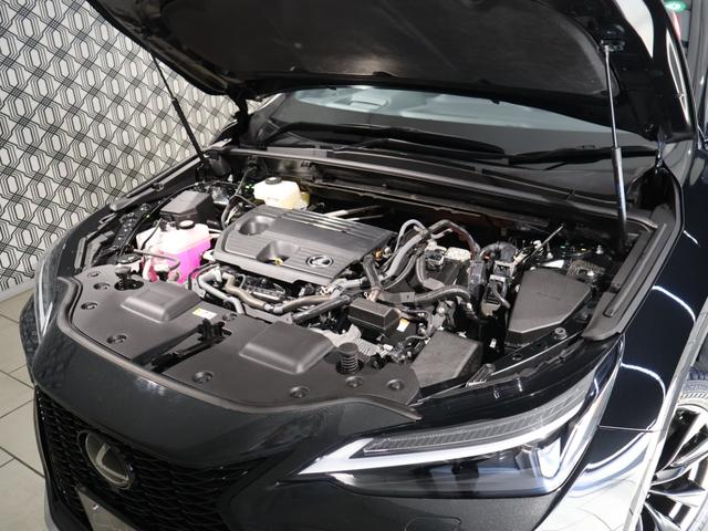 NX NX350h Fスポーツ マークレビンソンサウンド パノラマサンルーフ デジタルインナーミラー 赤/黒本革エアシート オレンジキャリパー パワーバックドア 後席電動リクライニング 後席シートヒーター おくだけ充電 純正ドラレコ(51枚目)