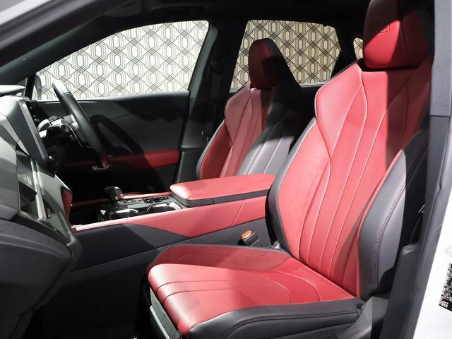 ＲＸ ＲＸ５００ｈ　Ｆスポーツパフォーマンス　パノラマサンルーフ　フレアレッド半革えあーシート　デジタルインナーミラー　アドバンスドパーク　輻射ヒーター　オレンジキャリパー　後席電動リクライニング　おくだけ充電　前後ドラレコ　パワーバックドア（25枚目）