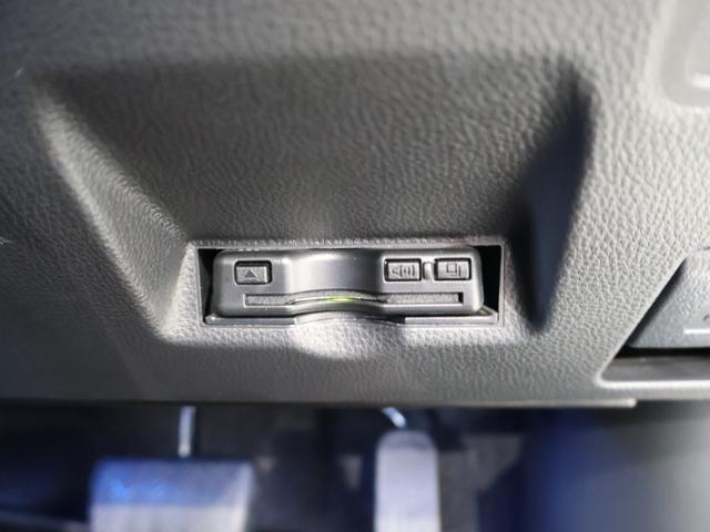 ヤリスクロス ハイブリッドＺ　アドベンチャー　純正８型ディスプレイ　ナビ　パノラミックビューモニター　パワーバックドア　ブラインドスポットモニタ　ＬＥＤヘッドライト　専用ハーフレザーシート　シートヒーター　純正アルミ　クリアランスソナー　ドラレコ（22枚目）