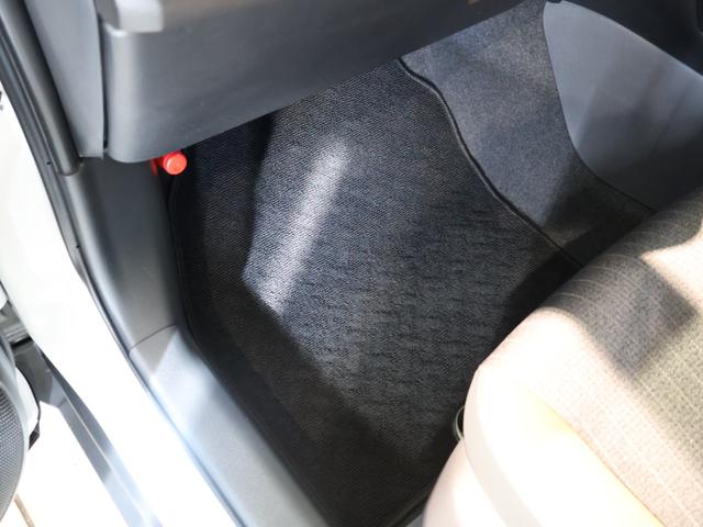 ヤリスクロス ハイブリッドＺ　アドベンチャー　純正８型ディスプレイ　ナビ　パノラミックビューモニター　パワーバックドア　ブラインドスポットモニタ　ＬＥＤヘッドライト　専用ハーフレザーシート　シートヒーター　純正アルミ　クリアランスソナー　ドラレコ（30枚目）