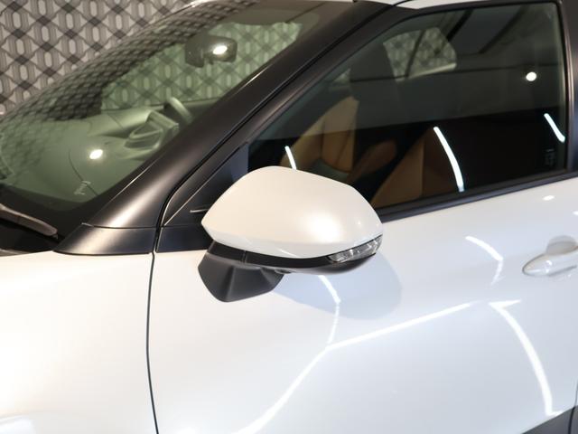 ヤリスクロス ハイブリッドＺ　アドベンチャー　純正８型ディスプレイ　ナビ　パノラミックビューモニター　パワーバックドア　ブラインドスポットモニタ　ＬＥＤヘッドライト　専用ハーフレザーシート　シートヒーター　純正アルミ　クリアランスソナー　ドラレコ（37枚目）