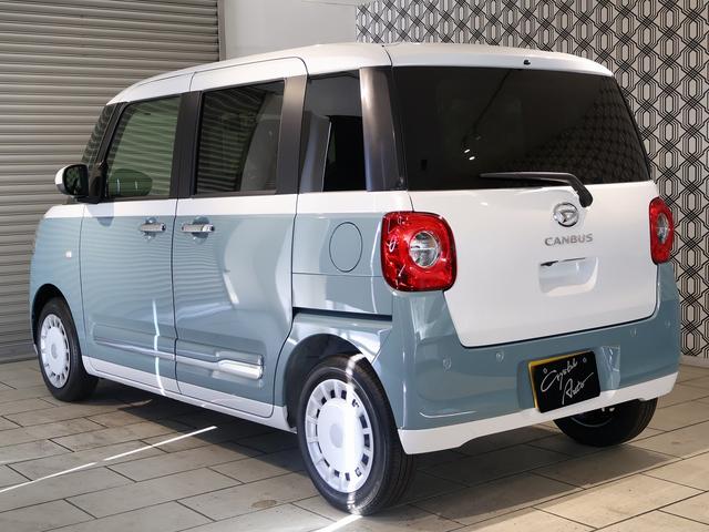 ムーヴキャンバス ストライプスＧ　届出済未使用車　純正９型ディスプレイオーディオ　フルセグＴＶ　アップルカープレイ対応　バックモニター　両側パワースライドドア　ＬＥＤヘッドライト　コーナーセンサー　ワイヤレス充電　ツートンカラー（2枚目）