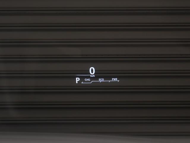 ＮＸ ＮＸ３００ｈ　Ｆスポーツ　４ＷＤ　サンルーフ　黒本革エアーシート　三眼ＬＥＤヘッドライト　パワーバックドア　ブラインドスポットモニター　クリアランスソナー　ヘッドアップディスプレイ　ステアリングヒーター　寒冷地仕様　禁煙車（5枚目）